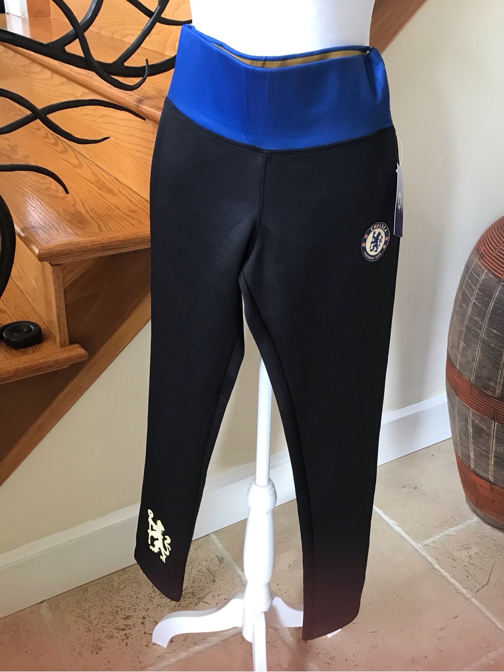 Chelsea FC Women's Black Leggings with Royal Blue Waistband